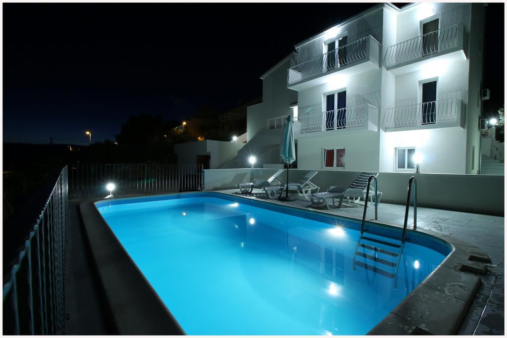 Apartments Huljev Primošten Exteriör bild