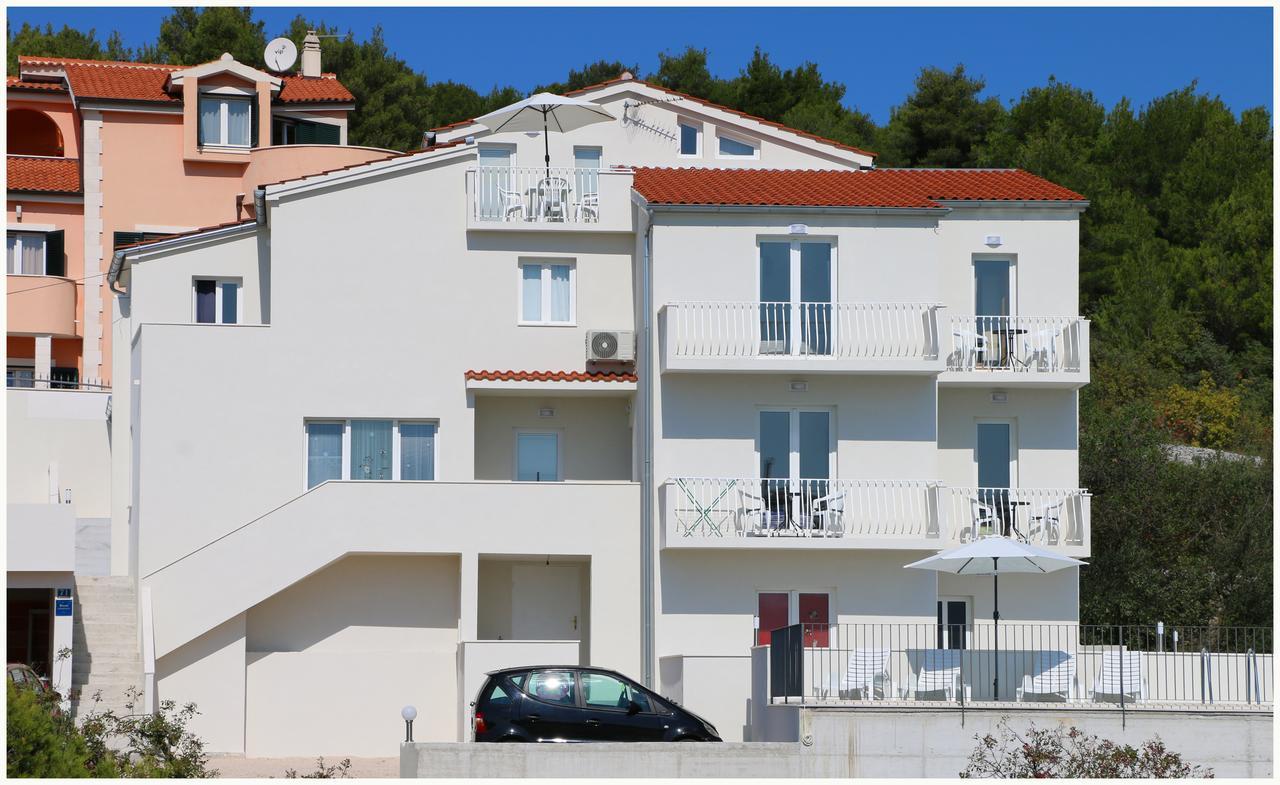 Apartments Huljev Primošten Exteriör bild